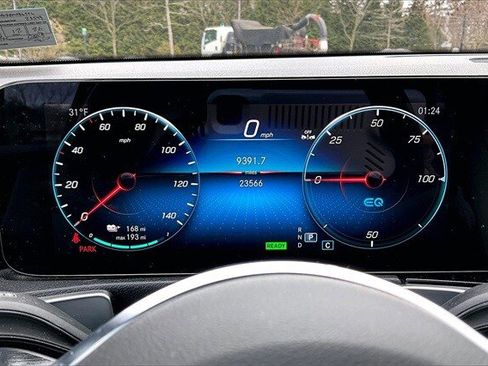 Certified 2023 Mercedes-Benz EQB 300 4MATIC image 16
