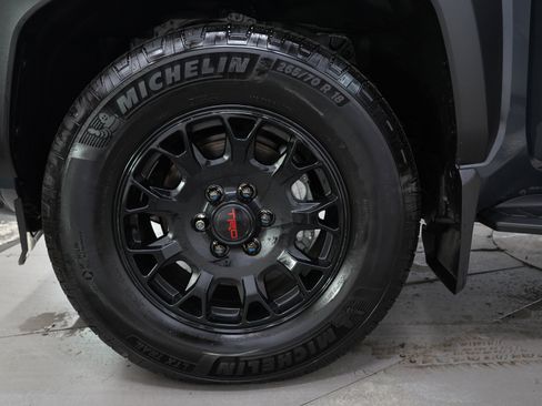 Certified 2026 Toyota 4Runner TRD Off-Road Premium w/ Tow Technology Package AWD/4WD image 32