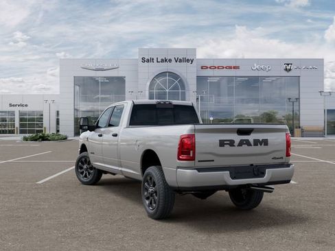 New 2026 RAM 3500 Big Horn AWD/4WD image 3