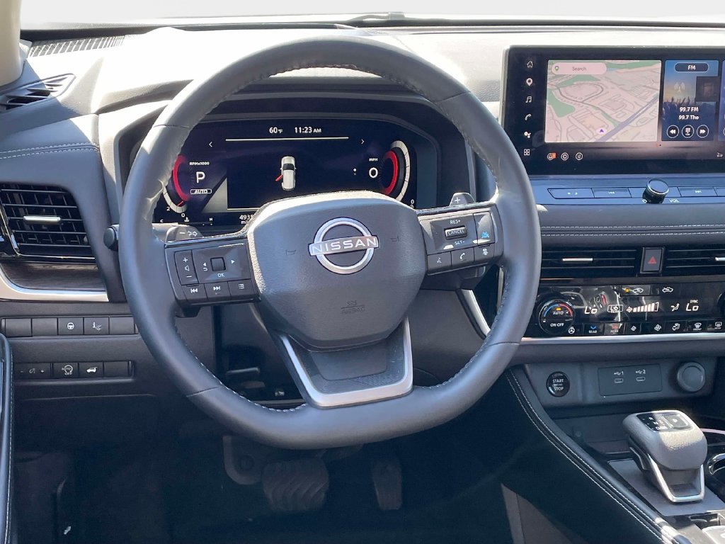 Used 2026 Nissan Rogue Platinum w/ Platinum Premium Package AWD/4WD image 17