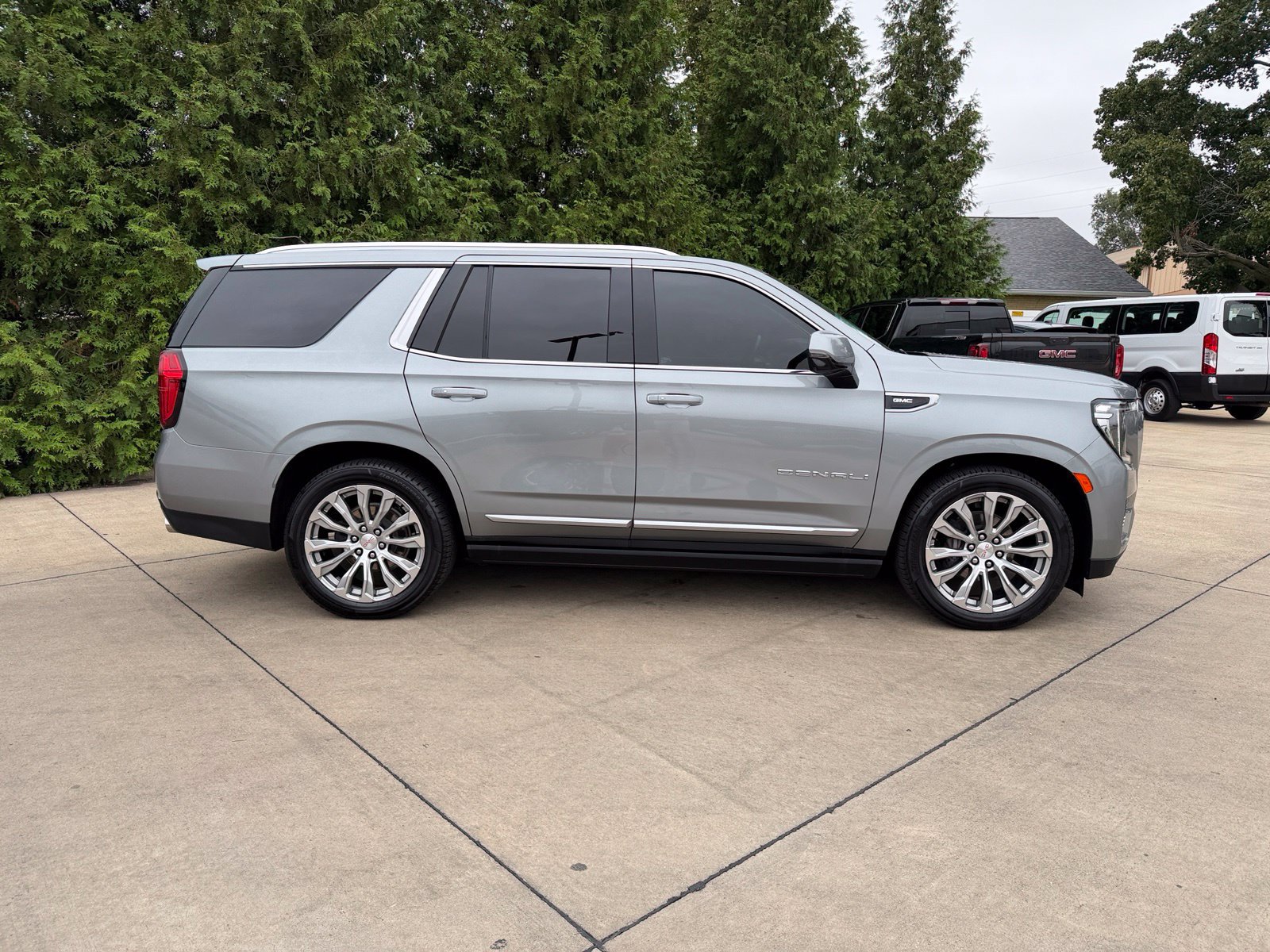 Used 2023 GMC Yukon Denali w/ Max Trailering Package AWD/4WD image 33