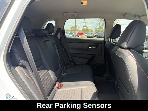 Used 2026 Nissan Rogue SV AWD/4WD image 32