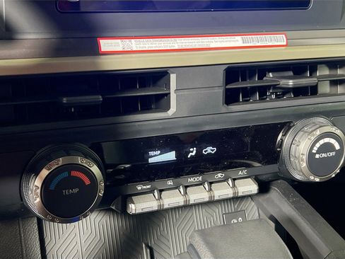 Used 2026 Toyota Tacoma SR5 image 27