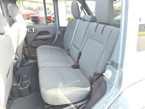 Used 2025 Jeep Wrangler Unlimited Sahara w/ Safety Group image 40