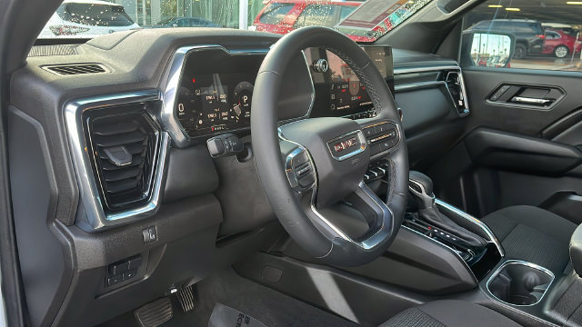 Used 2025 GMC Canyon Elevation RWD image 16