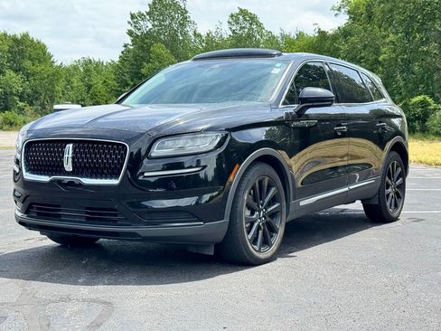 Used 2021 Lincoln Nautilus Reserve w/ Monochromatic Package AWD/4WD image 3