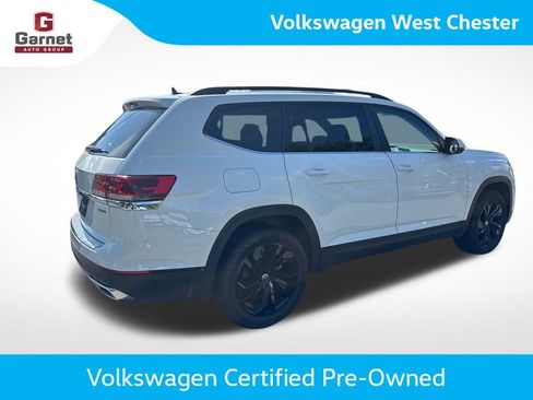 Used 2023 Volkswagen Atlas SE w/ Black Wheel Package AWD/4WD image 5
