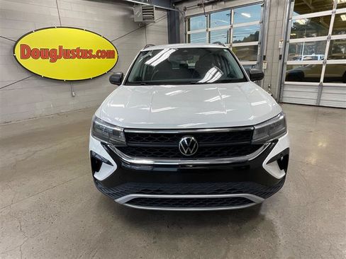 Used 2023 Volkswagen Taos S FWD image 8