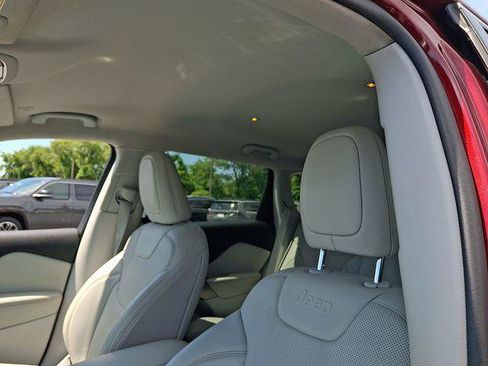 Certified 2020 Jeep Cherokee Limited AWD/4WD image 13