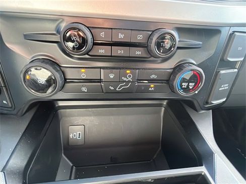 Used 2024 Ford F350 XLT w/ FX4 Off-Road Package image 30