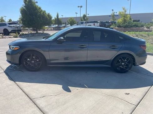 Used 2025 Honda Civic Sport image 4
