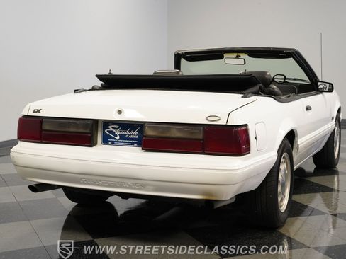 Used 1987 Ford Mustang LX image 11