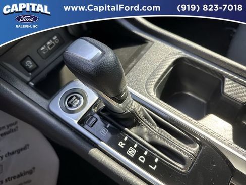 Used 2025 Nissan Sentra SV FWD image 30