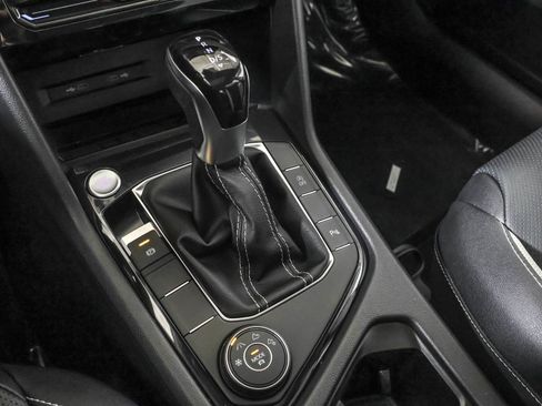 New 2026 Volkswagen Taos SEL image 31