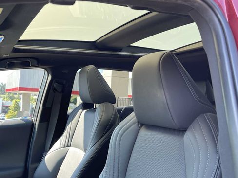 Certified 2023 Toyota Venza Limited AWD/4WD image 18