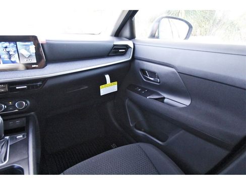 New 2026 Nissan Kicks S image 10