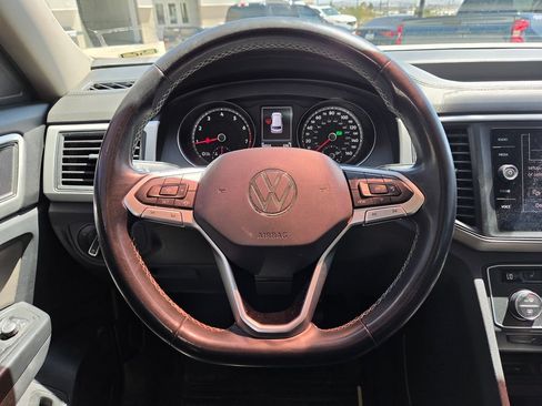 Used 2021 Volkswagen Atlas SE FWD image 13