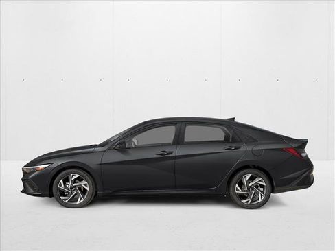New 2026 Hyundai Elantra Sport image 3