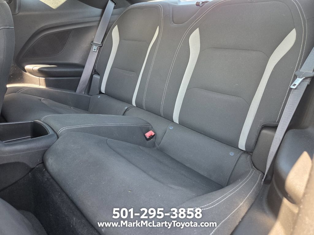 Used 2021 Chevrolet Camaro LS RWD image 10