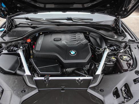 Used 2021 BMW 530i w/ Convenience Package RWD image 27