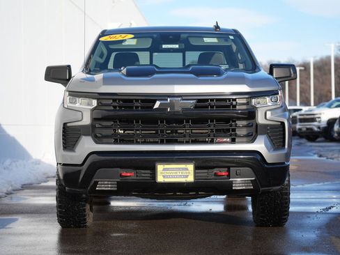 Used 2024 Chevrolet Silverado 1500 LT Trail Boss w/ Convenience Package II image 8