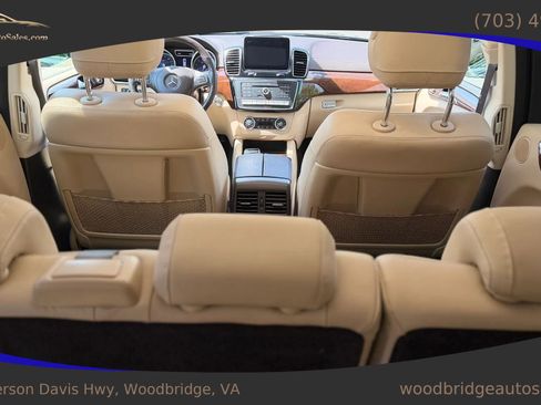 Used 2019 Mercedes-Benz GLS 450 4MATIC image 23
