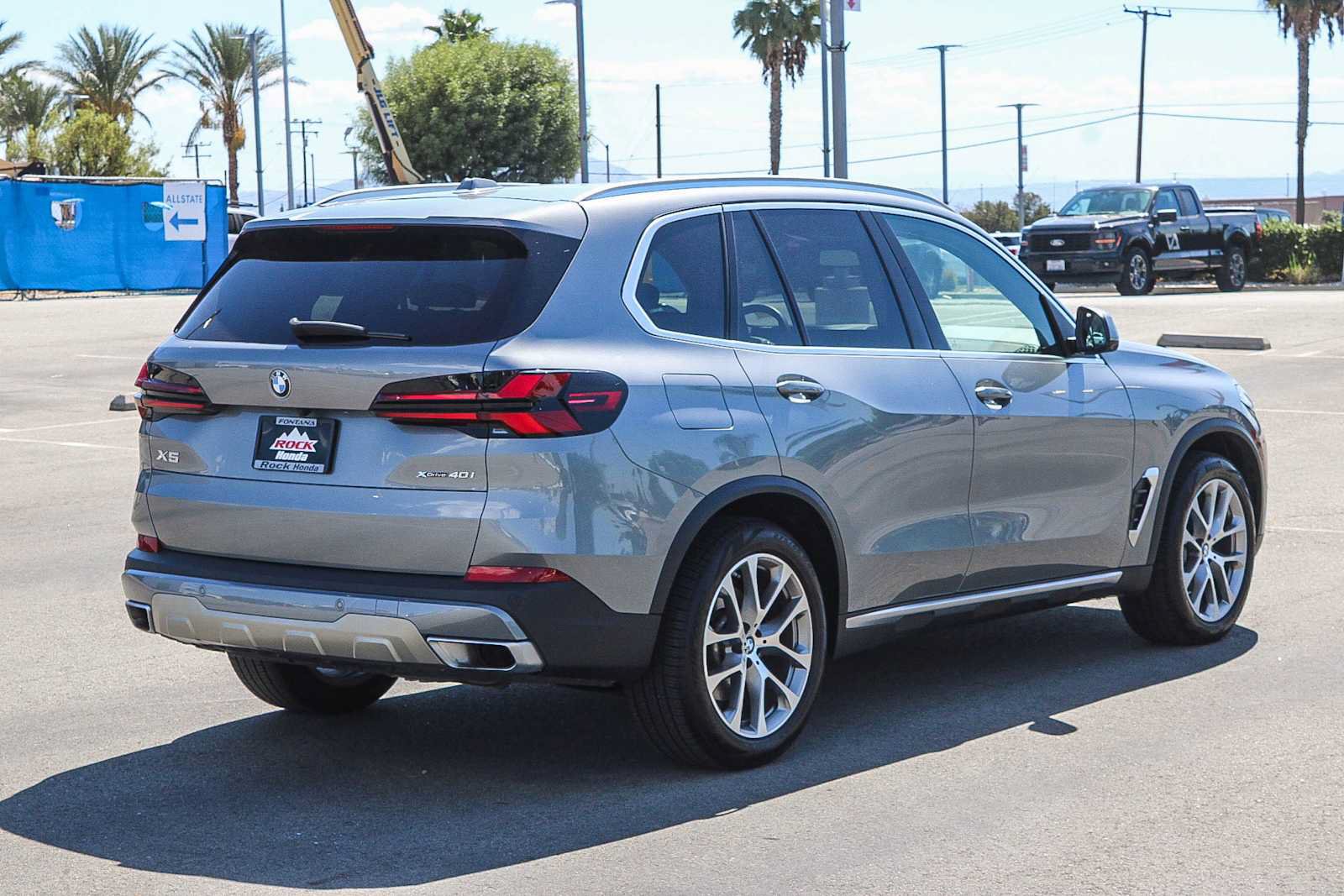 Used 2024 BMW X5 xDrive40i w/ Premium Package AWD/4WD image 6
