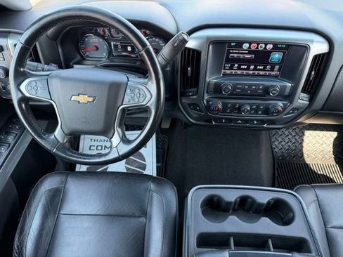 Used 2018 Chevrolet Silverado 1500 LT w/ All Star Edition AWD/4WD image 3