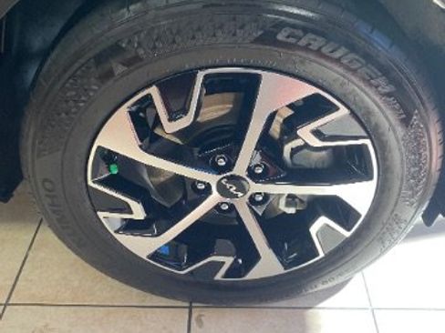 Used 2023 Kia Sportage EX FWD image 27