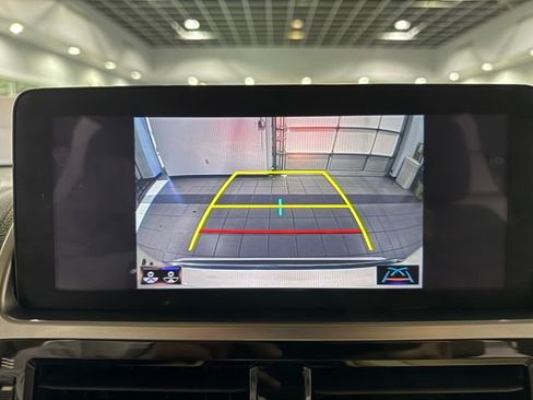 Used 2022 Lexus GX 460 Premium image 21