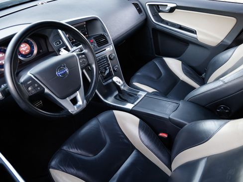 Used 2013 Volvo XC60 T6 image 4