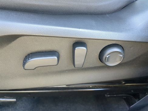 Used 2021 Subaru Forester Premium w/ Popular Package #1 image 18