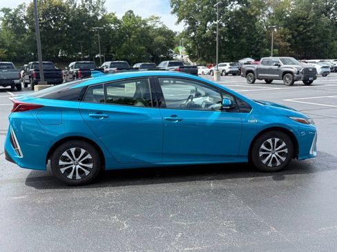 Used 2020 Toyota Prius Prime XLE FWD image 9