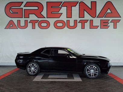 Used 2019 Dodge Challenger SXT