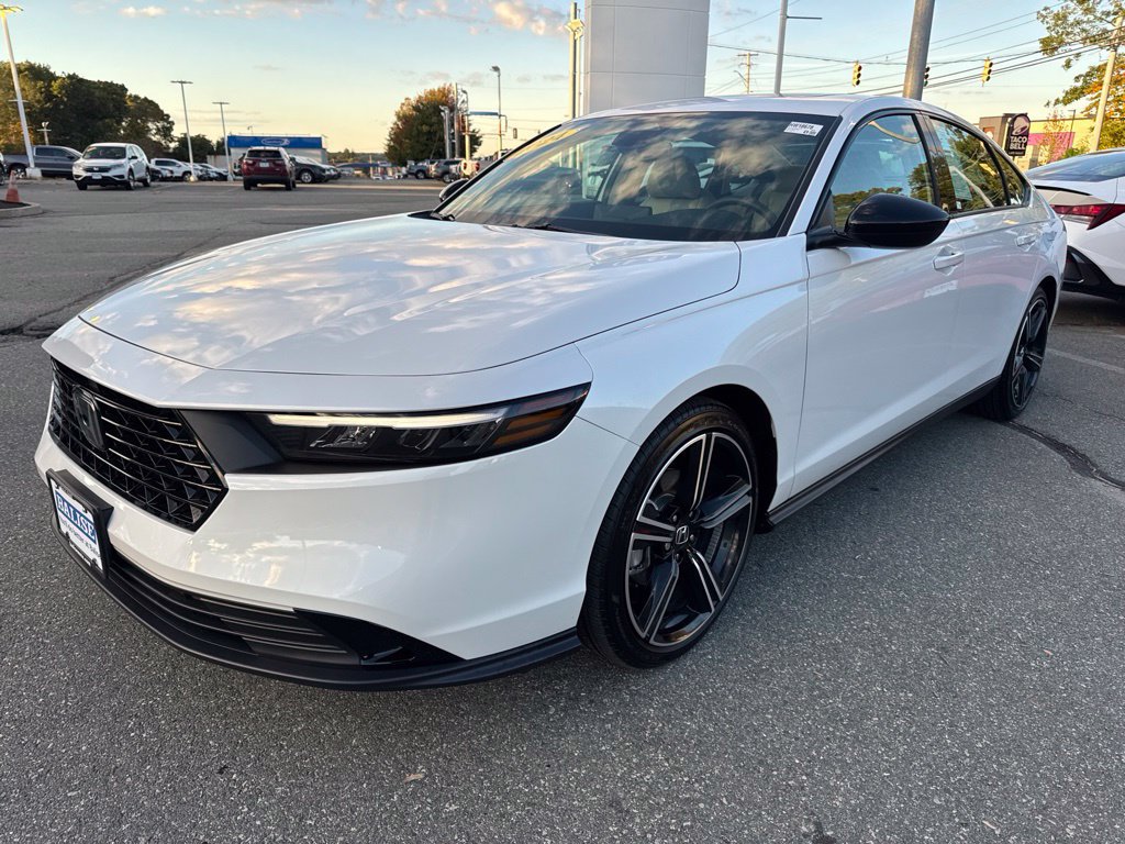 Used 2026 Honda Accord SE image 9