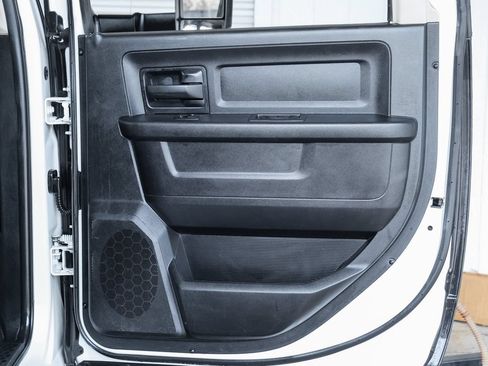 Used 2016 RAM 2500 Tradesman w/ Chrome Appearance Group AWD/4WD image 34