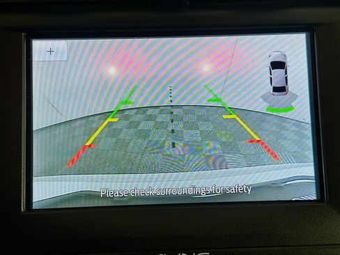 Used 2020 Ford Fusion SE FWD image 22