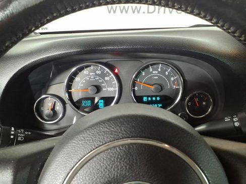 Used 2017 Jeep Wrangler Unlimited Sport AWD/4WD image 18