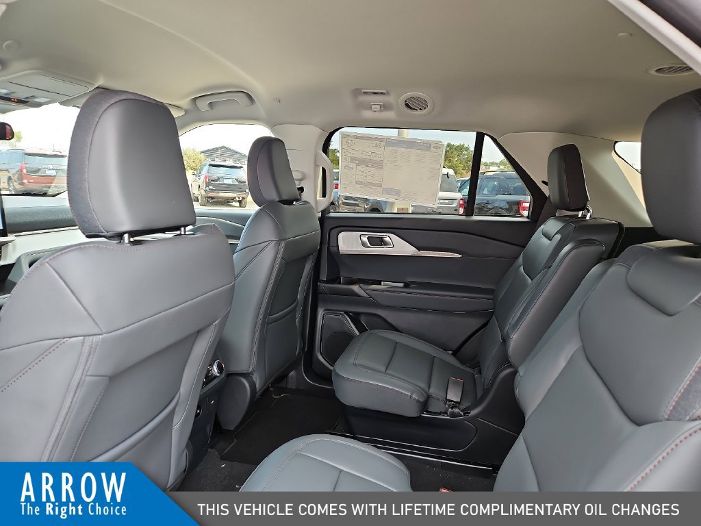 New 2026 Ford Explorer Active w/ Active Comfort Package RWD image 19