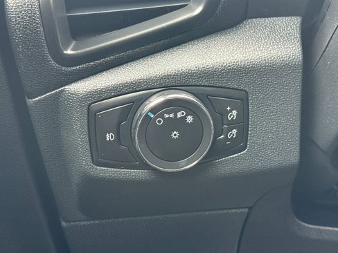 Used 2018 Ford EcoSport SE w/ SE Convenience Package FWD image 32