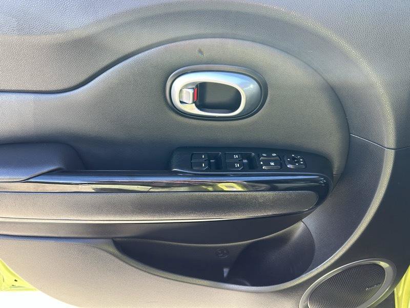 Used 2016 Kia Soul + w/ Audio Package FWD image 7