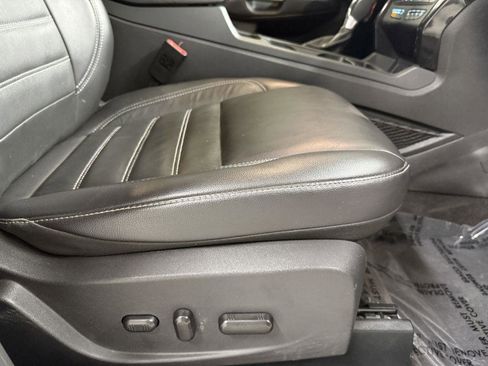 Used 2017 Ford Escape Titanium w/ Equipment Group 301A image 35