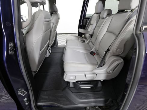 Used 2019 Honda Odyssey EX-L image 17
