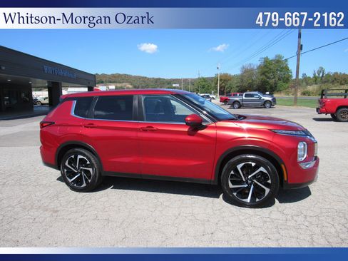 Used 2023 Mitsubishi Outlander SE AWD/4WD image 23