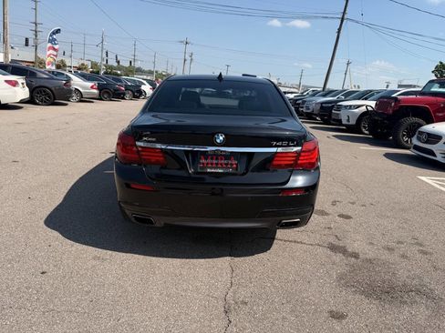 Used 2014 BMW 740Li xDrive w/ Executive Package AWD/4WD image 7