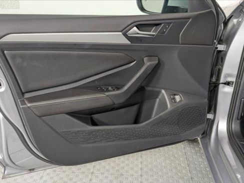 Used 2024 Volkswagen Jetta S image 12