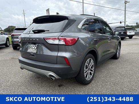 Used 2022 Ford Escape SEL w/ Technology Package FWD image 5