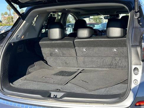 Used 2024 Nissan Murano SL image 12