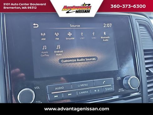 Used 2022 Nissan Titan SV w/ Accessory Utility Package image 14