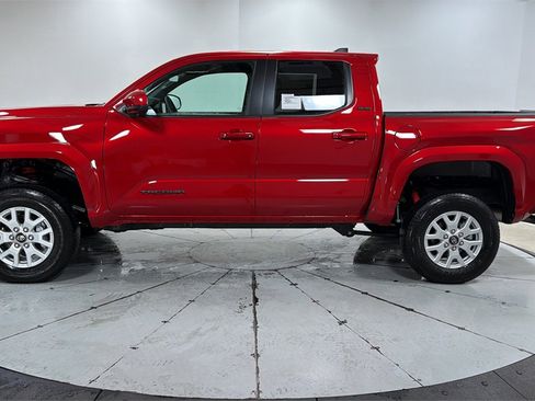 New 2025 Toyota Tacoma SR5 image 8